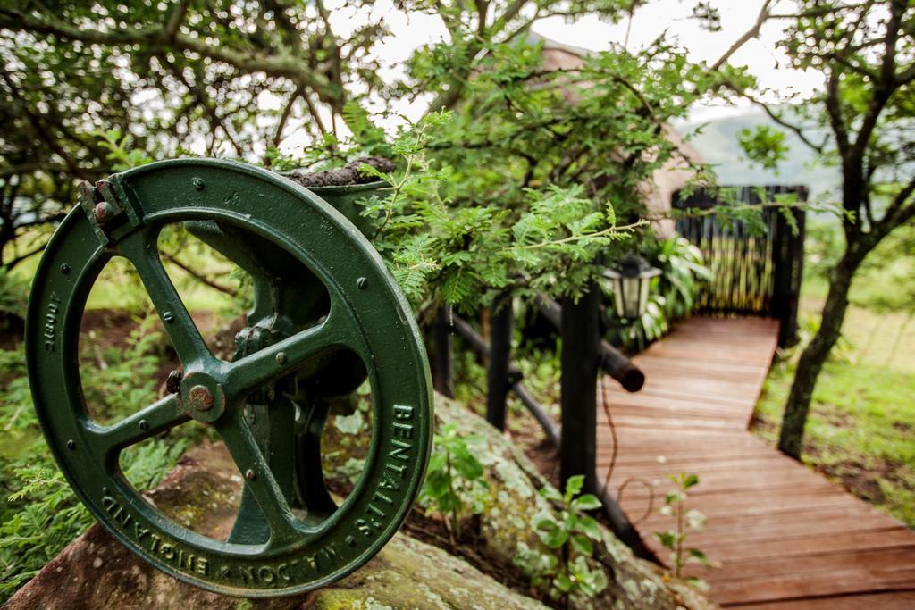 Gwahumbe Game & Spa Mid Illovo Exterior photo